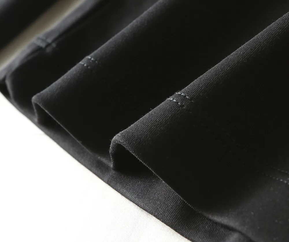 LP Early Autumn Exclusively for New Arrival Original Men's Round Neck Long Sleeve Long Velvet Double Mercerized Premium Customized High Version Fashion Versatile Hot Sale⚠️⚠️ Original Imported Pure Cotton Fabric Chest Logo Pattern Design Super Soft and Delicate Feeling Skin-Friendly and Comfortable Premium Boutique Replacing Factory's Fine Workmanship The Upper Body Is Great Men's Must-Have Item Complete with Three Standards Sizes M-4xl